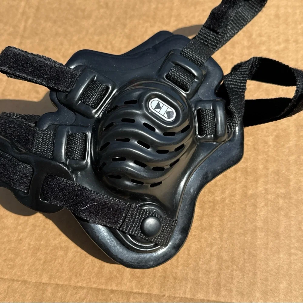 Cliff Keen F5 Tornado Wrestling Headgear One Size Fits All Black Scuffs